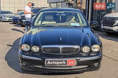Седан Jaguar X-Type 2001 в 