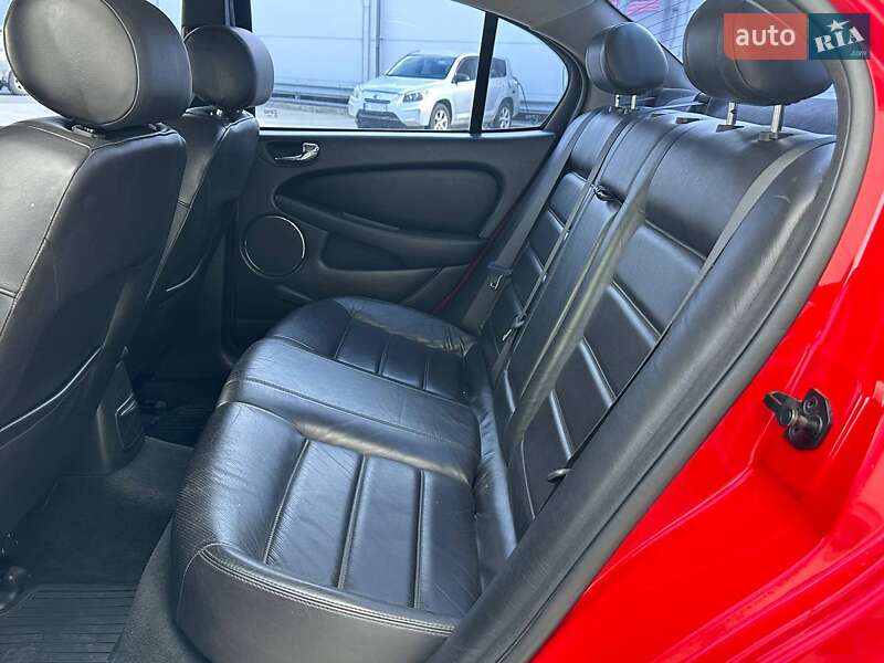 Седан Jaguar X-Type 2004 в Киеве