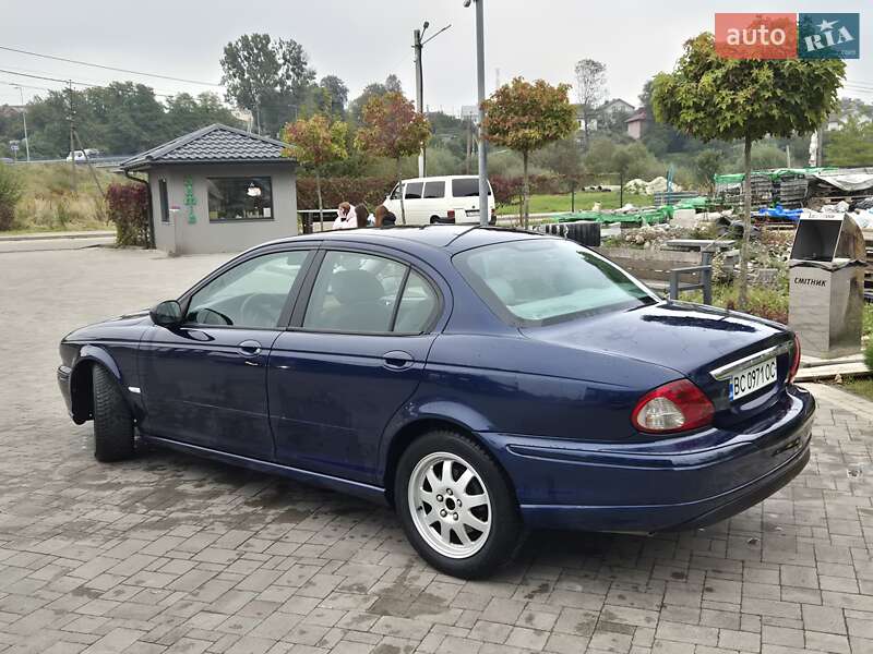 Седан Jaguar X-Type 2004 в Львове