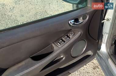 Седан Jaguar X-Type 2006 в 