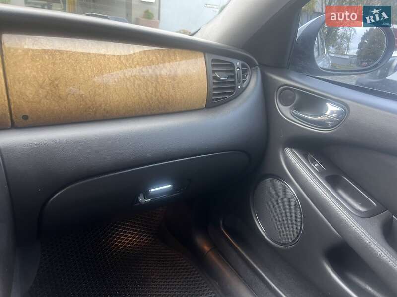 Седан Jaguar X-Type 2007 в Харькове