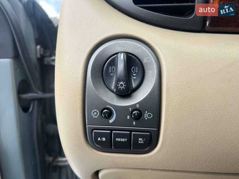 Седан Jaguar X-Type 2005 в Киеве