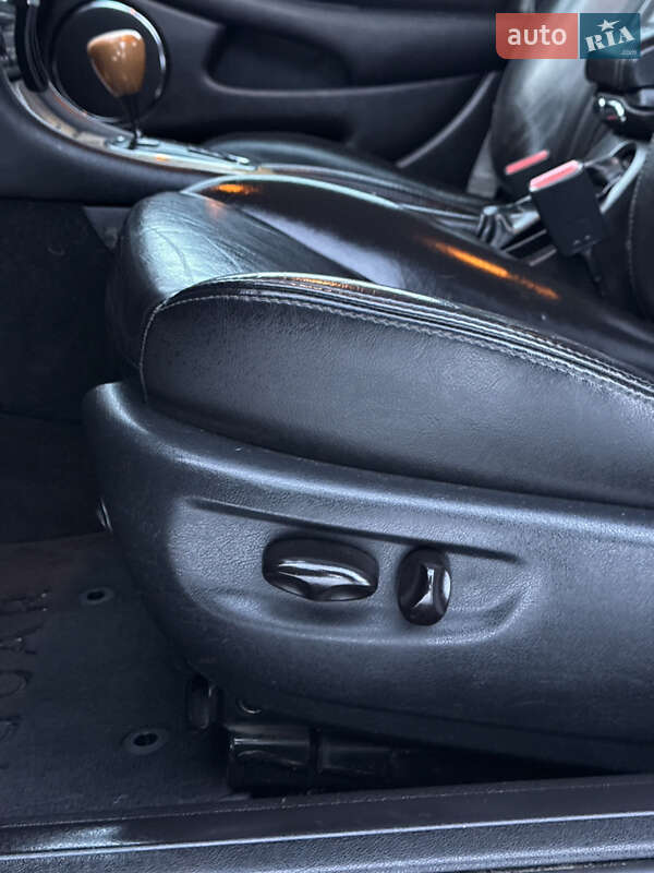 Седан Jaguar X-Type 2006 в Казатине