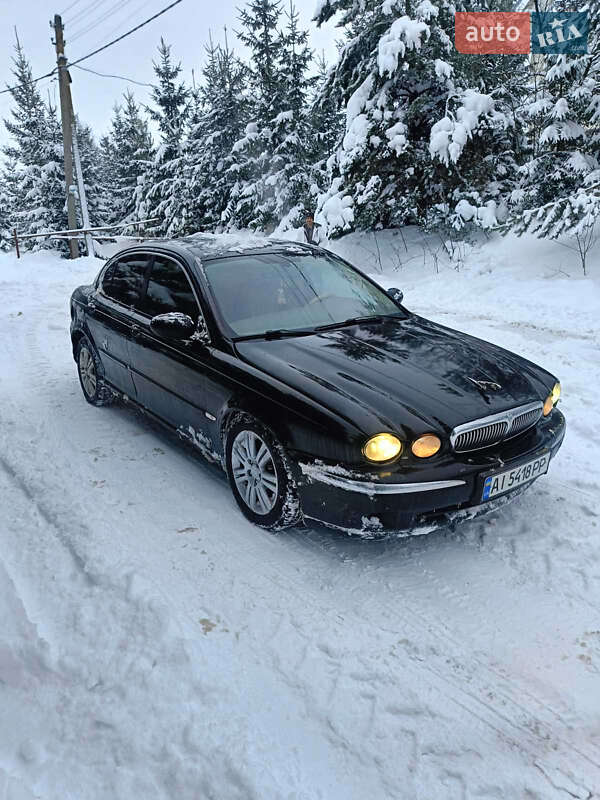 Седан Jaguar X-Type 2007 в Нетешине