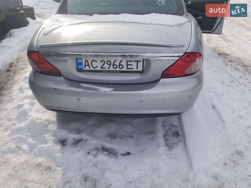 Седан Jaguar X-Type 2008 в Луцке