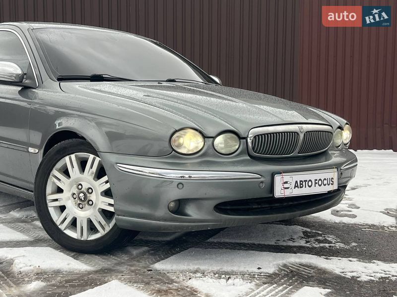 Седан Jaguar X-Type 2005 в Киеве