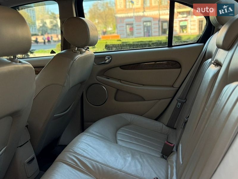 Седан Jaguar X-Type 2003 в Запорожье