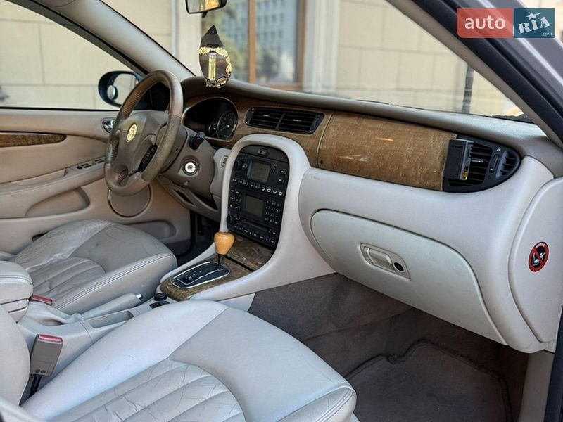 Седан Jaguar X-Type 2003 в Запорожье