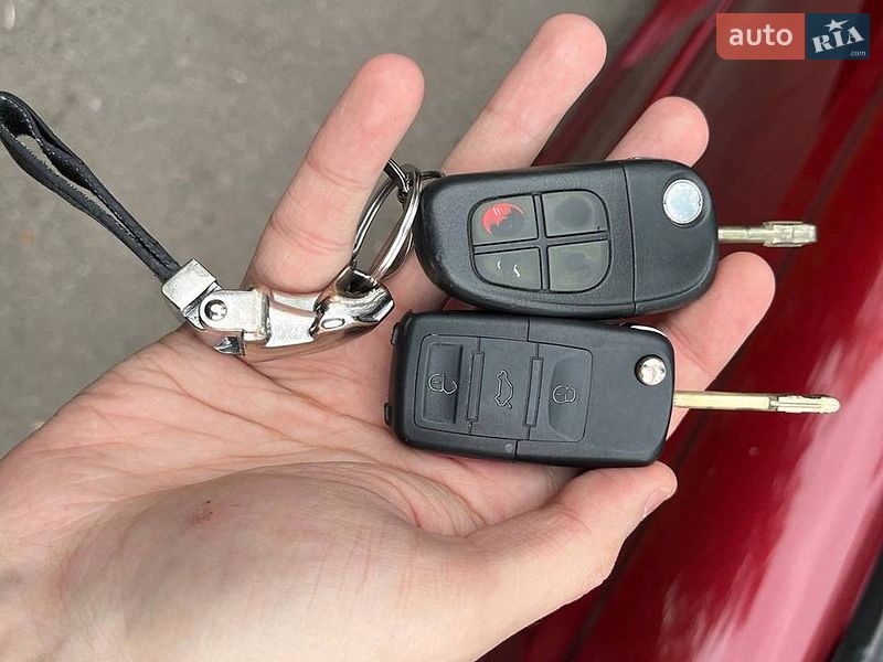 Седан Jaguar X-Type 2001 в Дніпрі