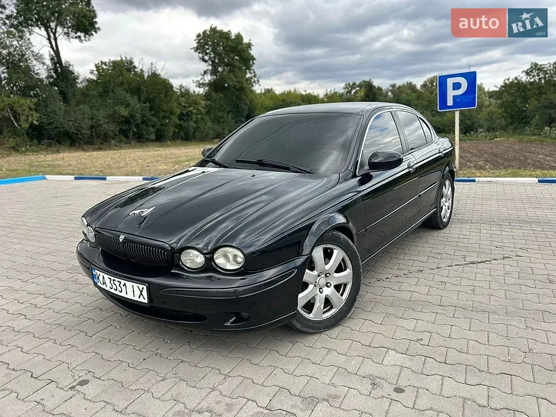 Jaguar X-Type