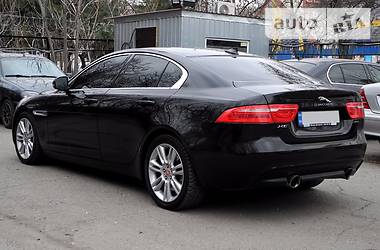 Седан Jaguar XE 2016 в Миколаєві