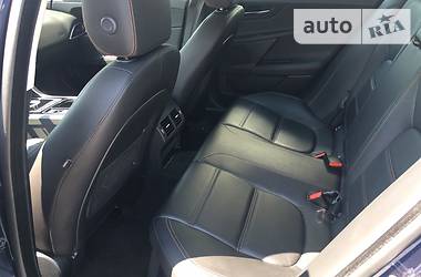 Седан Jaguar XE 2015 в 