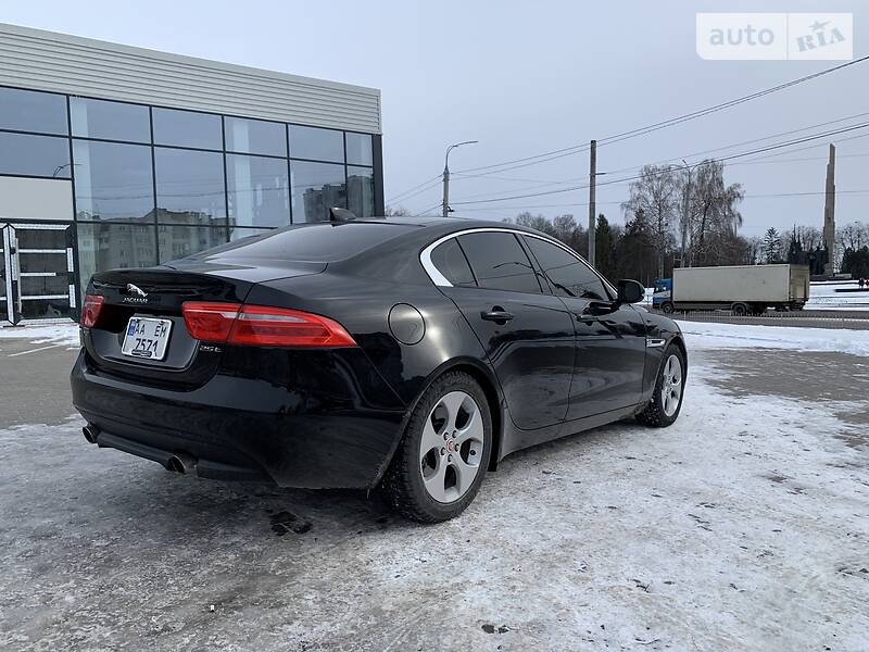Седан Jaguar XE 2017 в Хмельницькому фото 8 Седан Jaguar XE 2017 в Хмельницькому