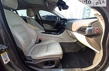 Седан Jaguar XE 2017 в Киеве