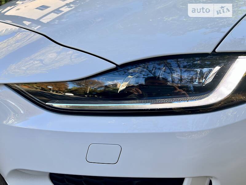 Седан Jaguar XE 2021 в Киеве