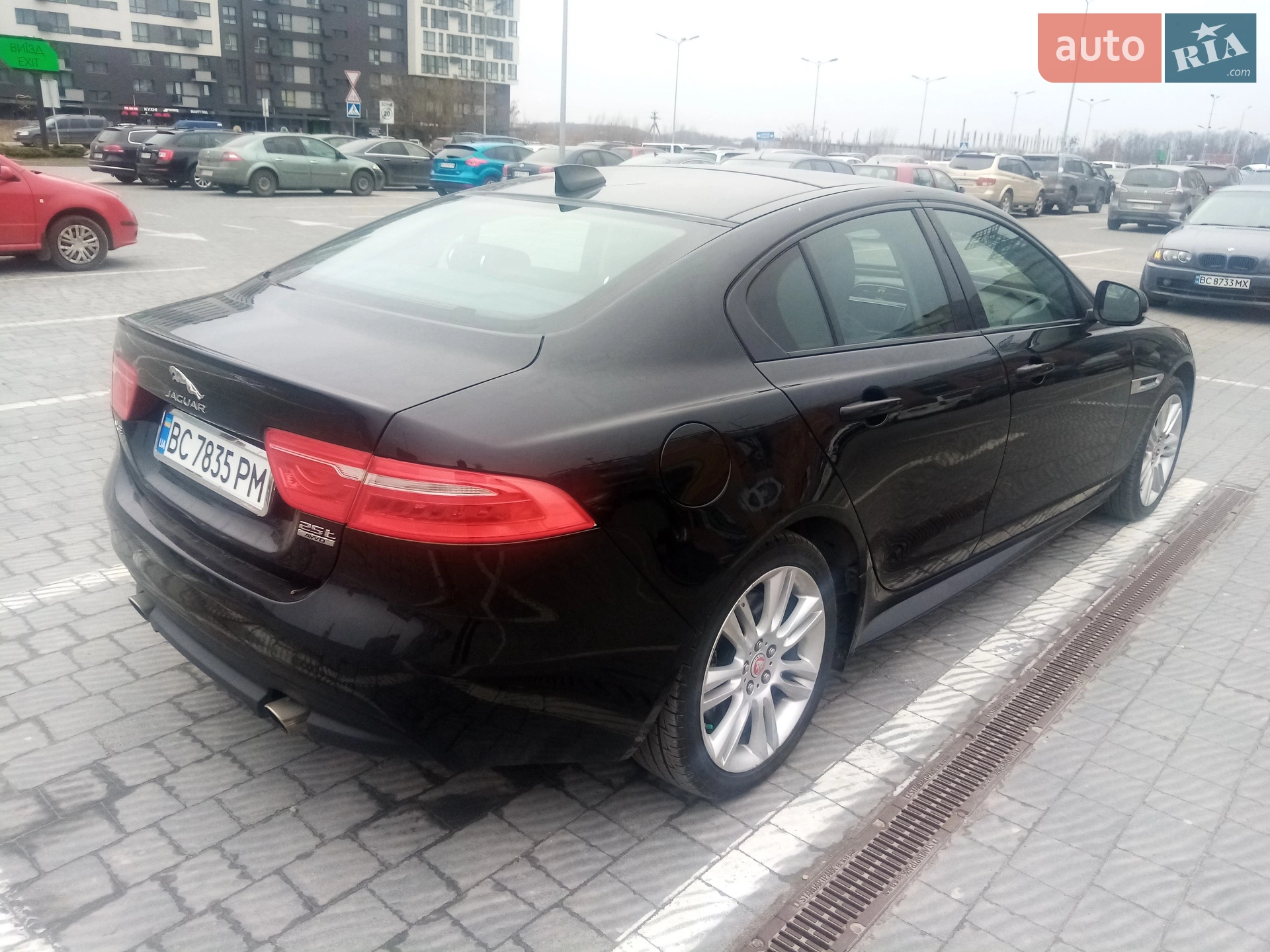 2019 Jaguar XE - мініатюра 38