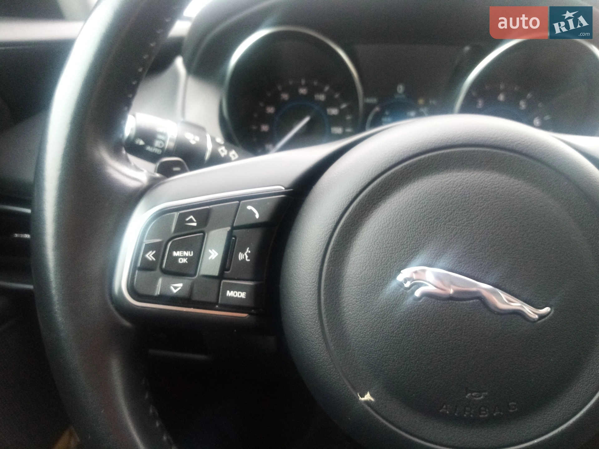2019 Jaguar XE - мініатюра 43