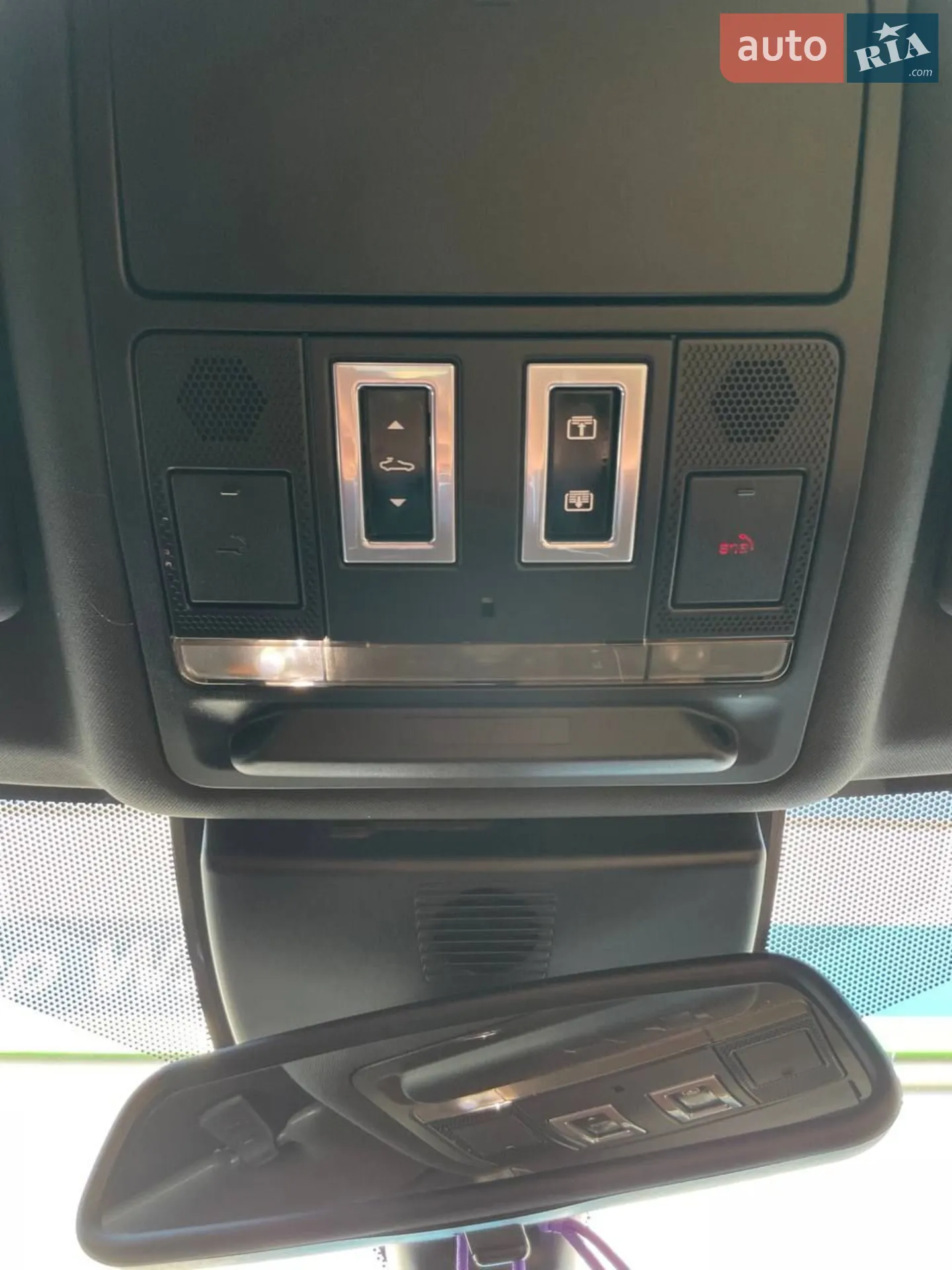 2015 Jaguar XE - мініатюра 10