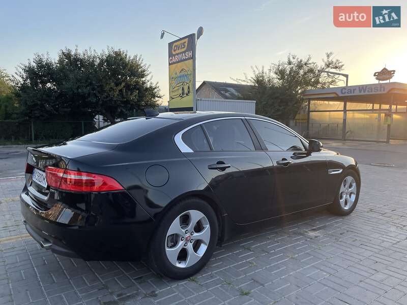 Седан Jaguar XE 2017 в Харькове