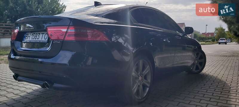 Седан Jaguar XE 2016 в Одессе