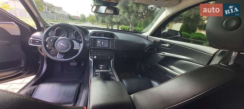 Седан Jaguar XE 2016 в Одессе