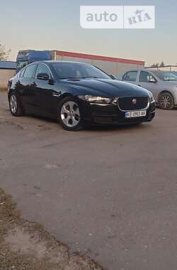 Седан Jaguar XE 2016 в 