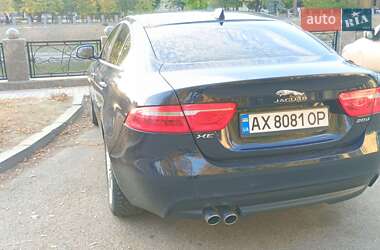 Седан Jaguar XE 2016 в Харкові