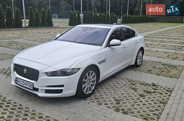 Седан Jaguar XE 2018 в Харкові