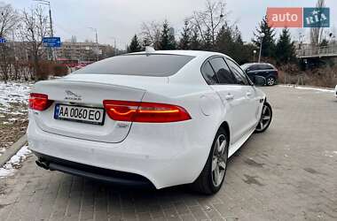 Седан Jaguar XE 2016 в Києві