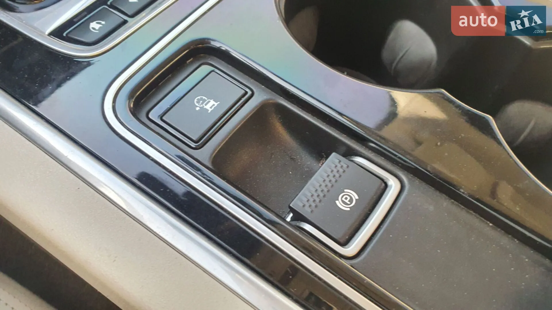 2015 Jaguar XE - мініатюра 26