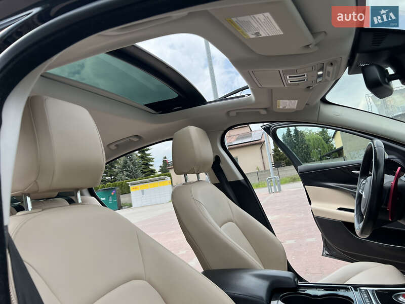 Седан Jaguar XE 2017 в Ивано-Франковске фото 28 Седан Jaguar XE 2017 в Ивано-Франковске