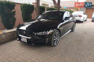 Седан Jaguar XE 2018 в Запоріжжі