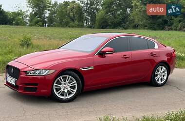 Седан Jaguar XE 2016 в Переяславе