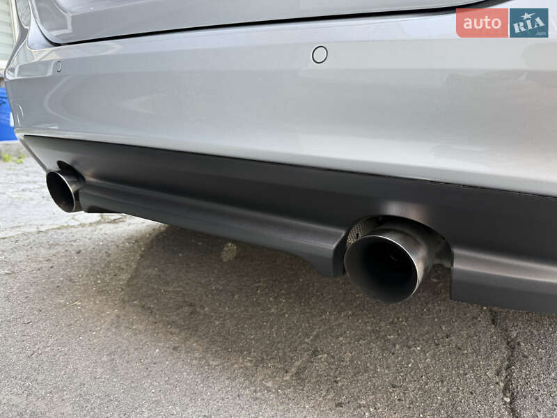 Седан Jaguar XE 2016 в Киеве фото 30 Седан Jaguar XE 2016 в Киеве