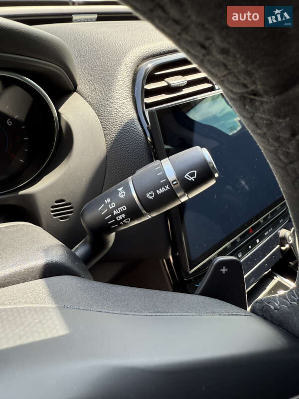 Седан Jaguar XE 2016 в Киеве фото 65 Седан Jaguar XE 2016 в Киеве