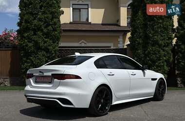 Седан Jaguar XE 2024 в 
