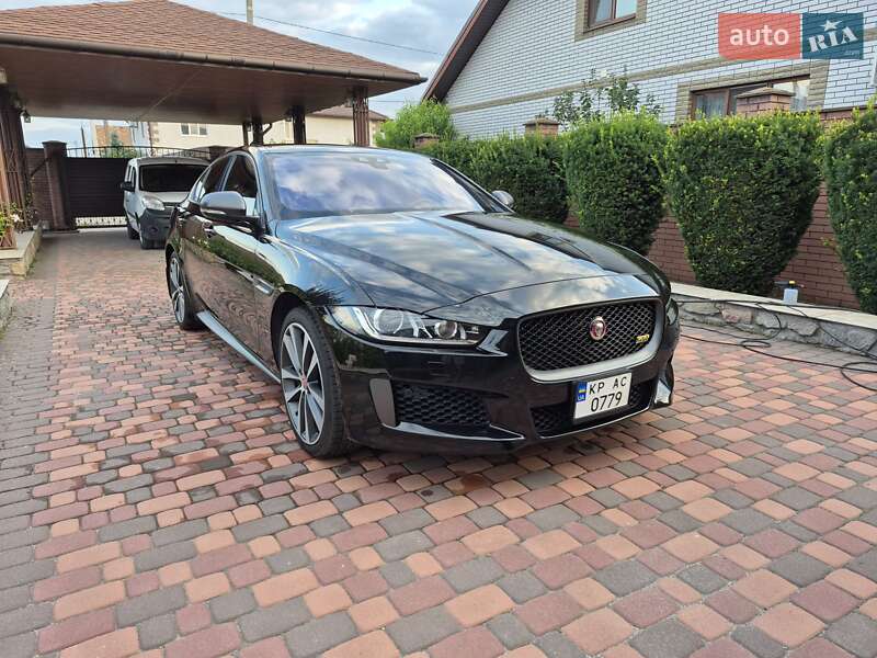 Седан Jaguar XE 2018 в Запорожье