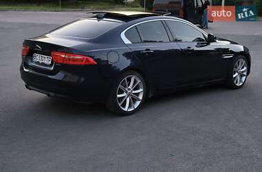 Седан Jaguar XE 2018 в Новояворівську