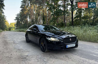 Седан Jaguar XE 2016 в Василькові