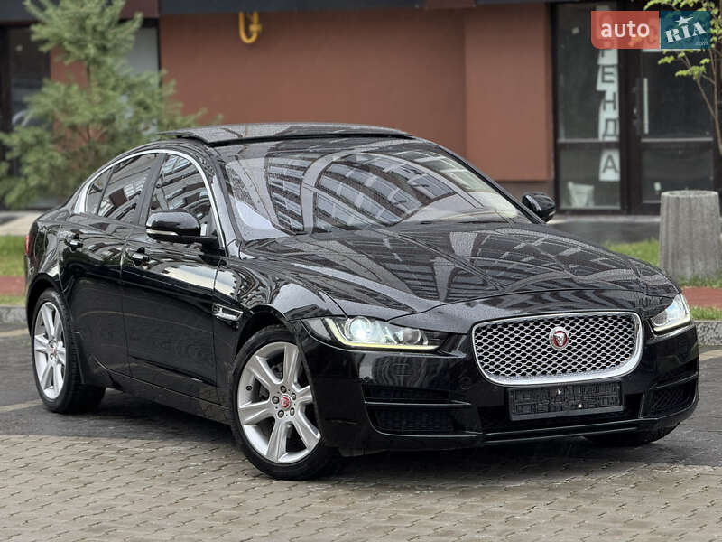 Jaguar XE 2016