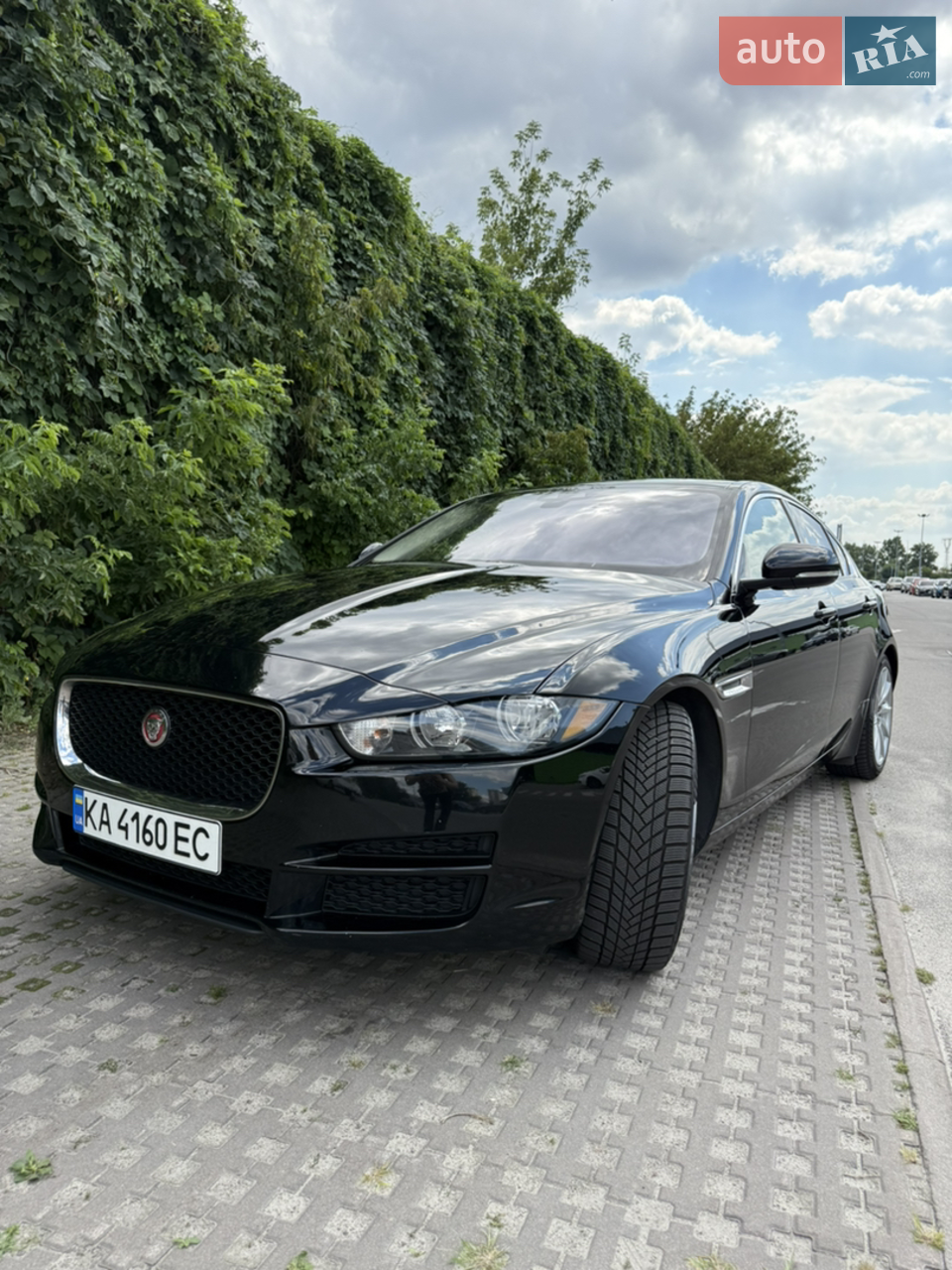 2018 Jaguar XE - мініатюра 24