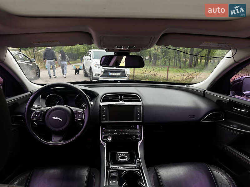Седан Jaguar XE 2015 в Полтаве фото 5 Седан Jaguar XE 2015 в Полтаве