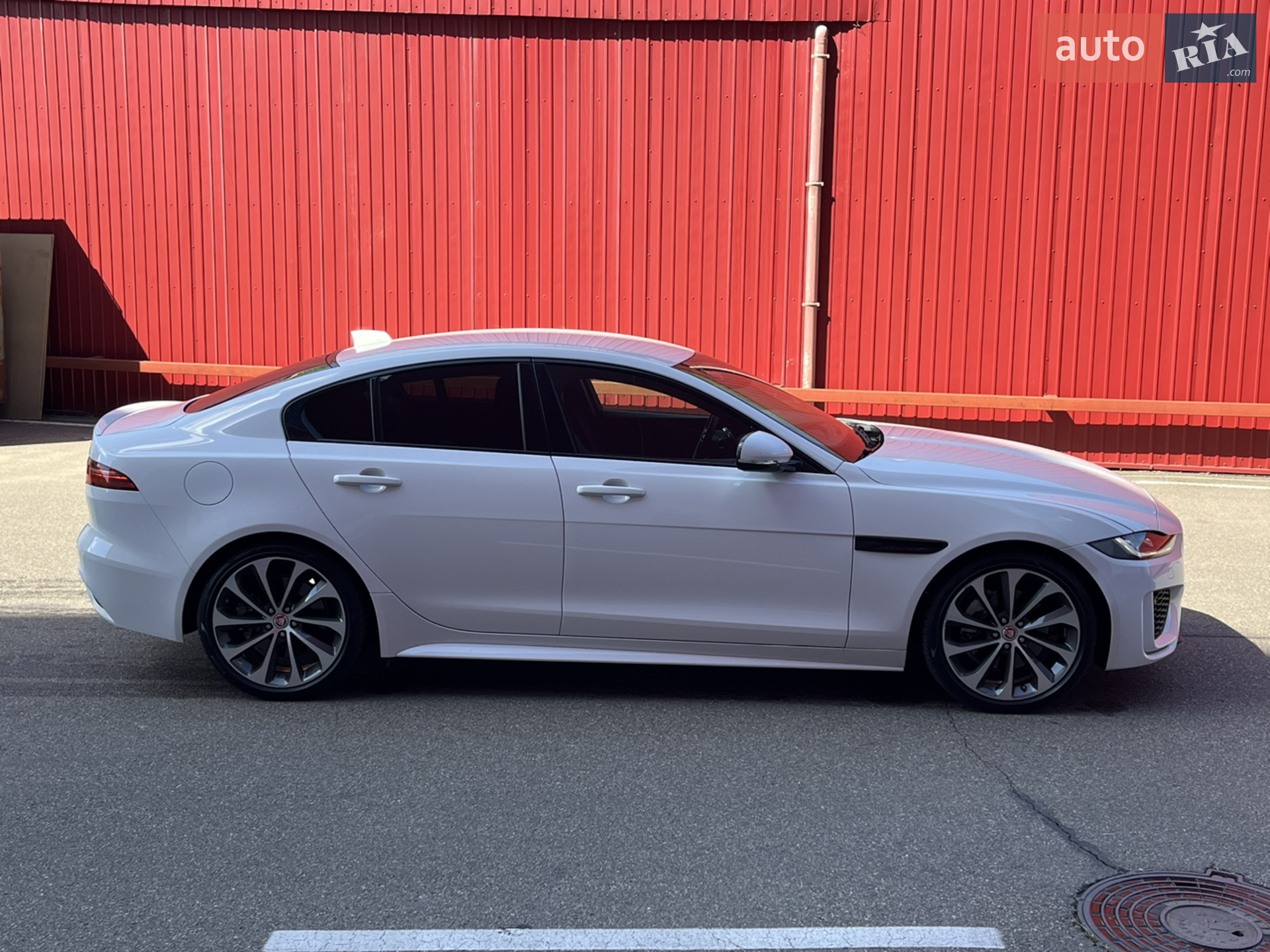 2020 Jaguar XE - мініатюра 6