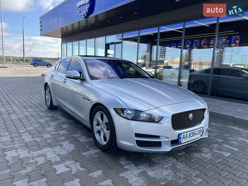 Jaguar XE 2016