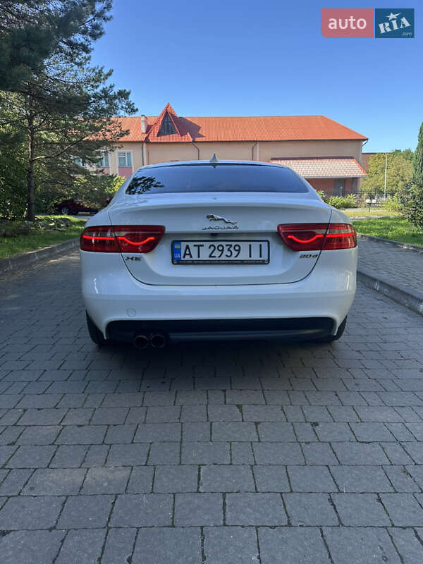 Седан Jaguar XE 2016 в Львові фото 6 Седан Jaguar XE 2016 в Львові