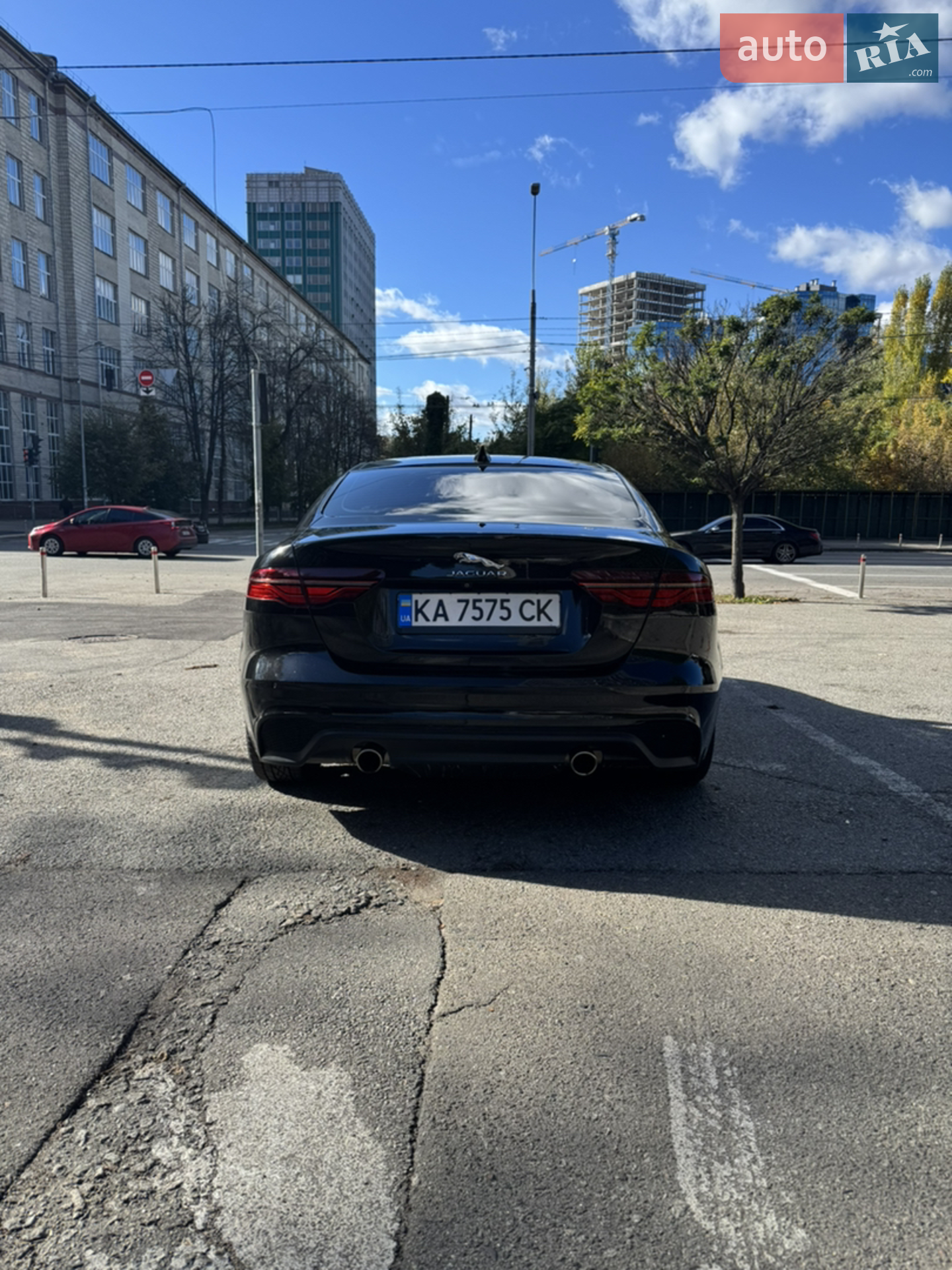 2019 Jaguar XE - мініатюра 5