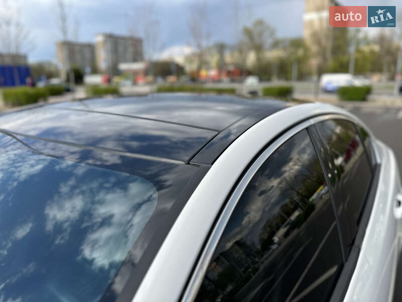 Седан Jaguar XE 2017 в Києві фото 5 Седан Jaguar XE 2017 в Києві