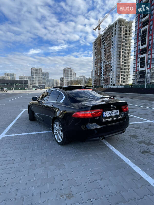 Седан Jaguar XE 2019 в Киеве фото 7 Седан Jaguar XE 2019 в Киеве