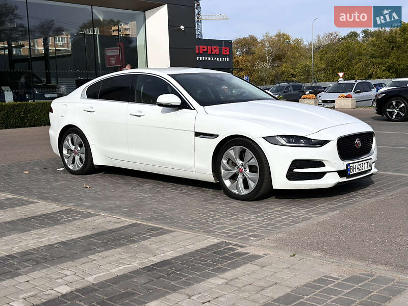 Седан Jaguar XE 2020 в Одессе фото 3 Седан Jaguar XE 2020 в Одессе
