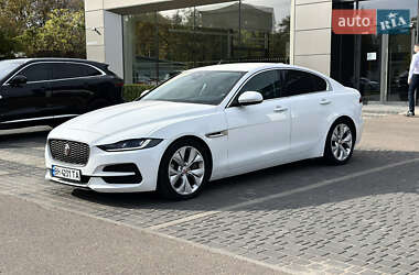 Седан Jaguar XE 2020 в Одессе Седан Jaguar XE 2020 в Одессе